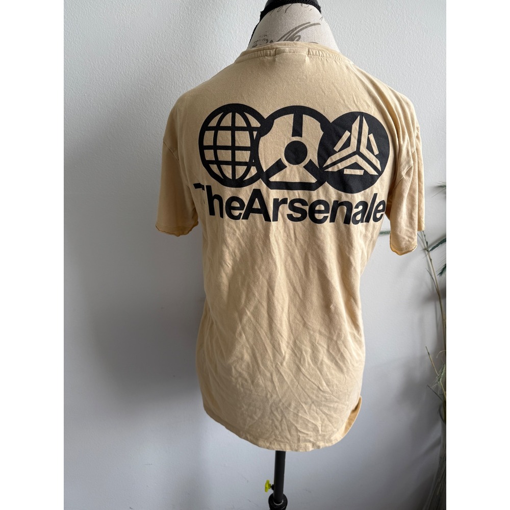 The Arsenale T Shirt Men's Medium Beige Graphic Cotton‎ Blend Short Sleeve